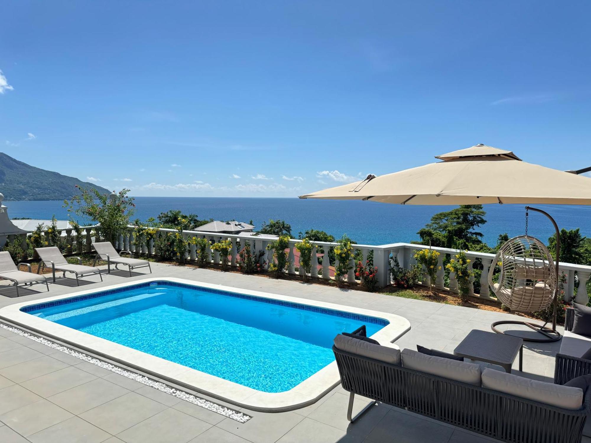 Calm Sorento Glacis  Exterior photo